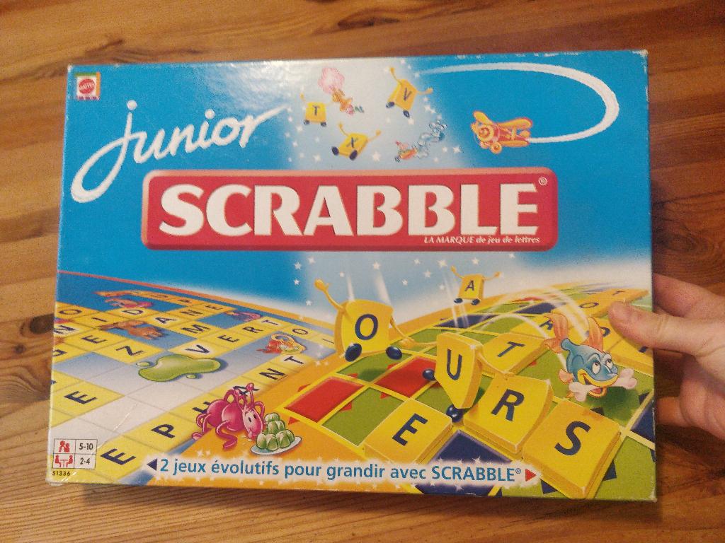 Scrabble junior, Drie of vier spelers, Ophalen, Gebruikt, Mattel