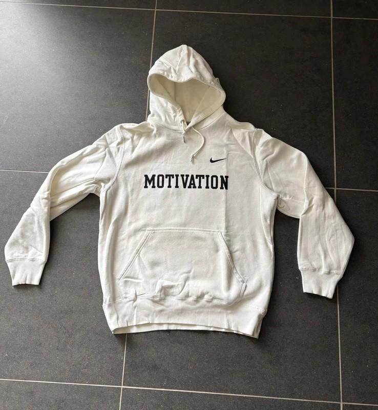 Nike hoodie met tekst, Enlèvement ou Envoi, Général, Nike, Comme neuf