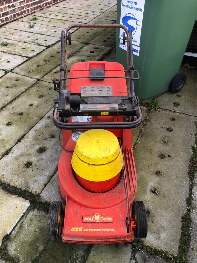 Machine à gazon, Jardin & Terrasse, Tondeuses à gazon, Enlèvement, Utilisé, Tondeuses à gazon électriques