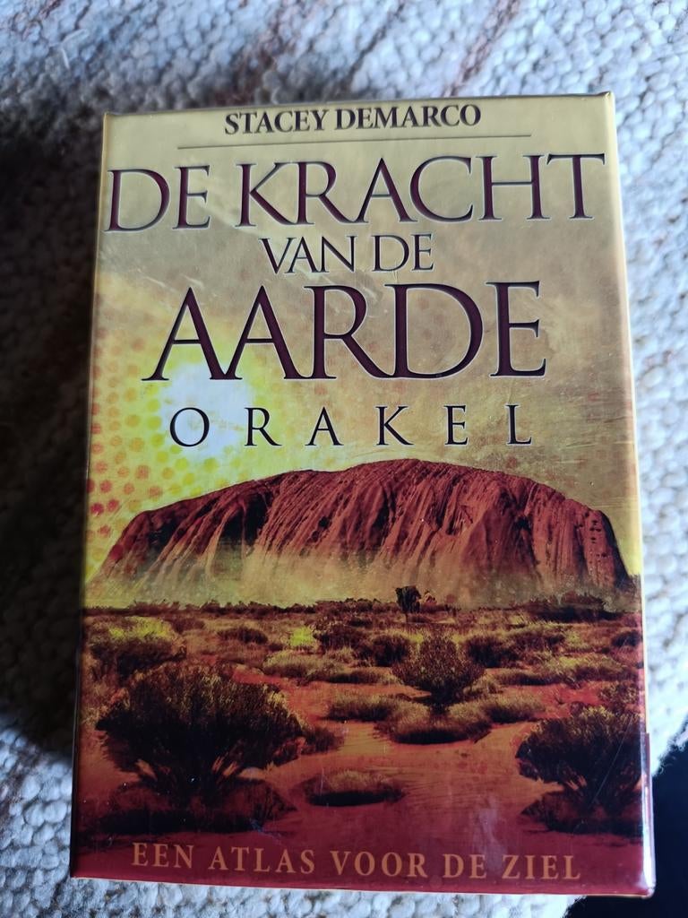 Stacey Demarco De kracht van de aarde     41 orakelkaarten, Boeken, Overige Boeken, Ophalen of Verzenden
