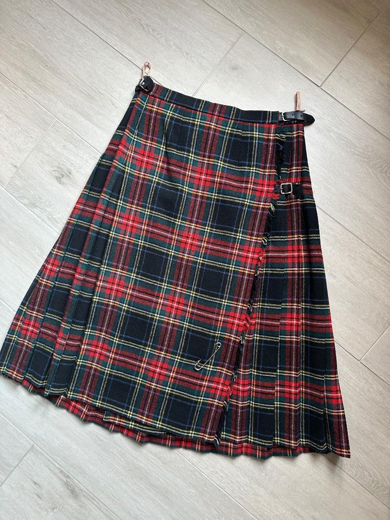 Originele Schotse kilt, Collections, Enlèvement