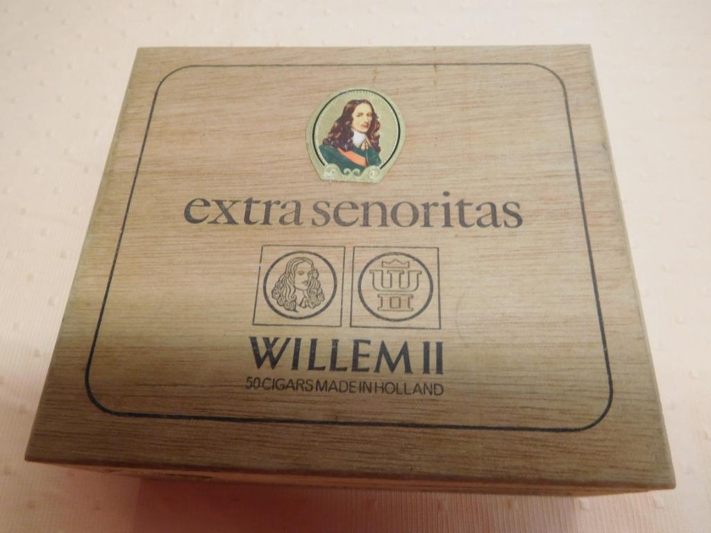 2 Willem II sigarenkistjes, Ophalen of Verzenden, Zo goed als nieuw