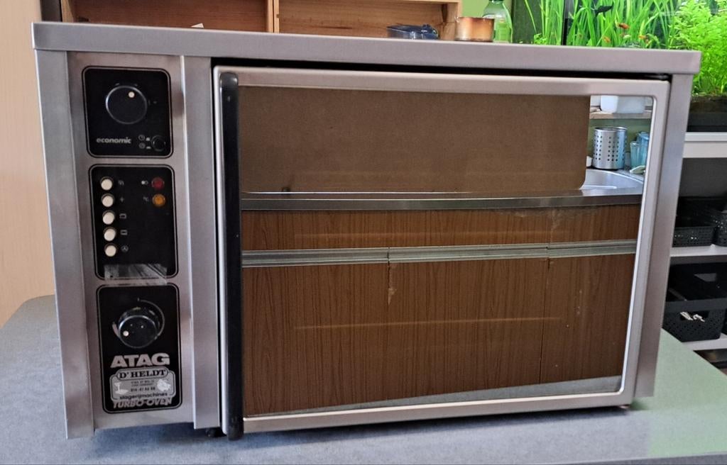 Four à air chaud Atag D'Helft, Enlèvement