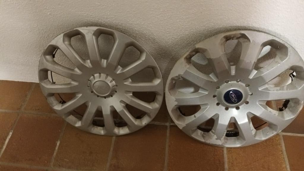 Enjoliveur pour Ford Ka, Enlèvement, Utilisé