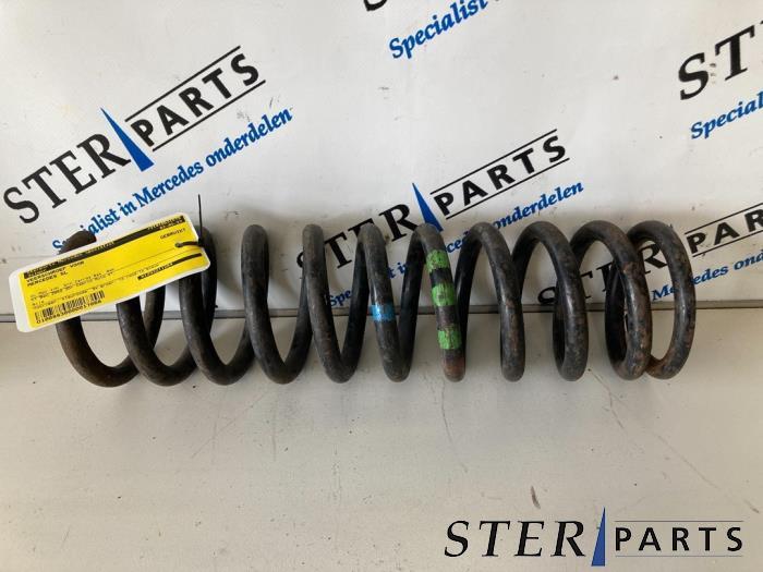 Ressort de suspension avant d'un Mercedes SL, Enlèvement ou Envoi, 3 mois de garantie, Utilisé, Mercedes-Benz