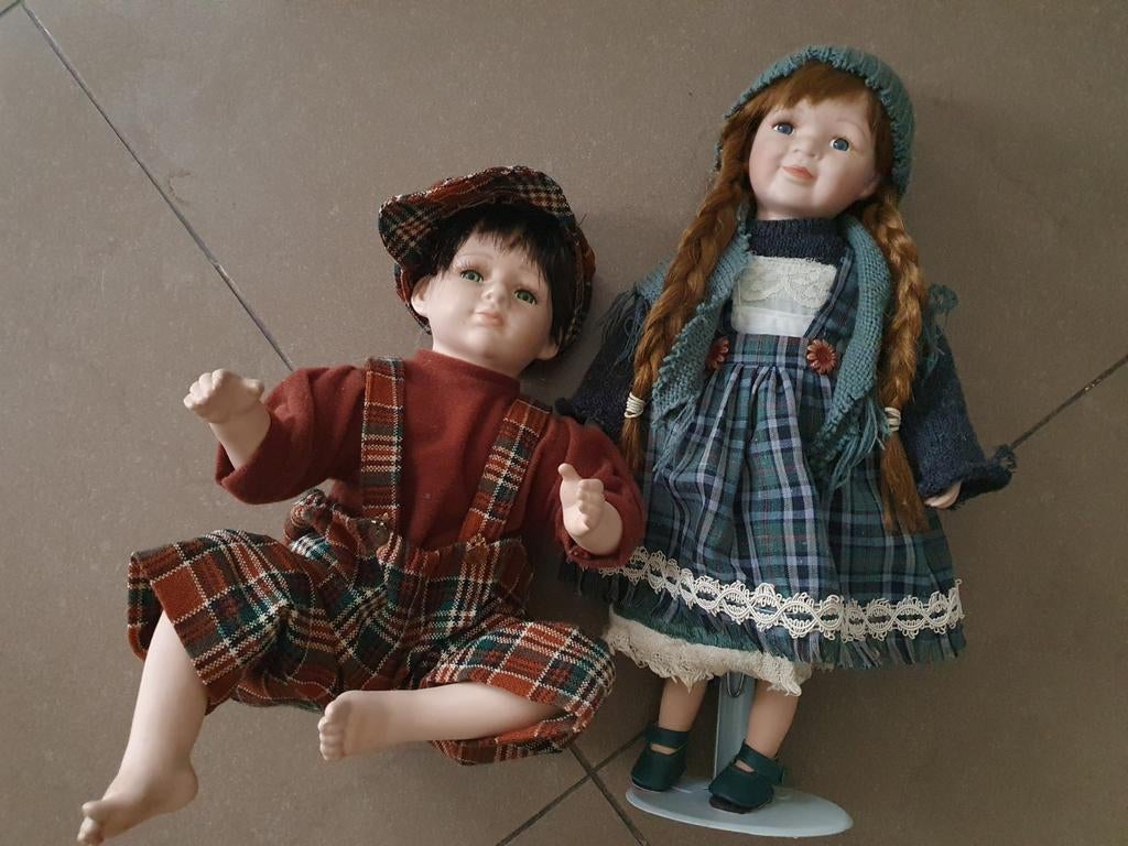 Porseleinen poppen - koppel, Verzamelen, Beelden en Beeldjes, Ophalen of Verzenden