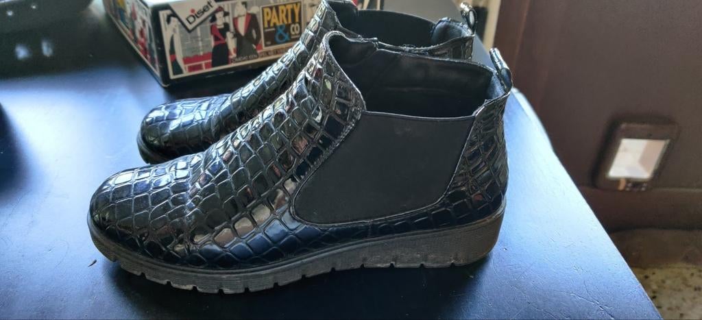 Lage laarsjes maat 40, Vêtements | Femmes, Chaussures, Enlèvement ou Envoi, Noir