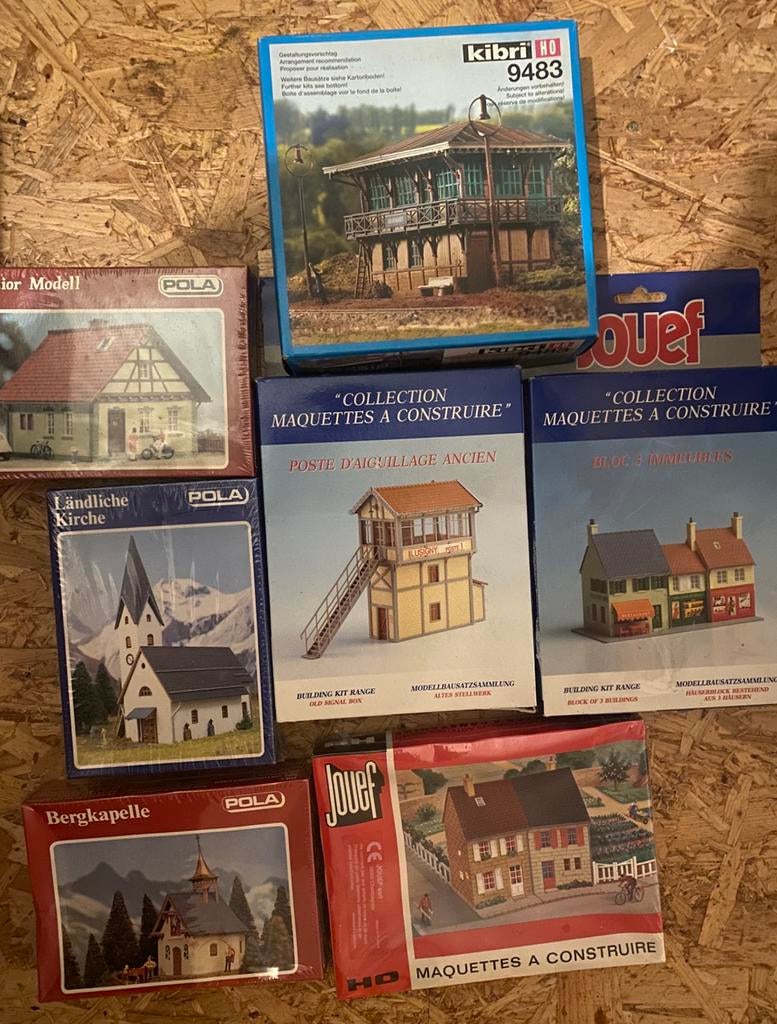 Maquettes, Enlèvement, Comme neuf