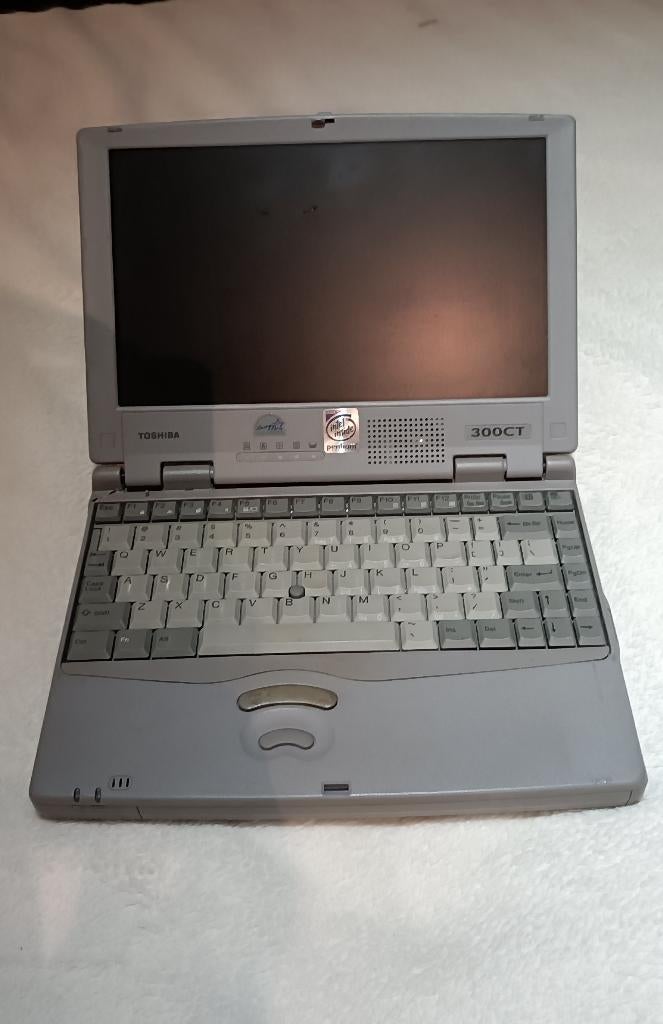 Portable PC Toshiba Portégé 300CT 1998 for collectors, Ophalen, Toshiba, HDD, Qwerty
