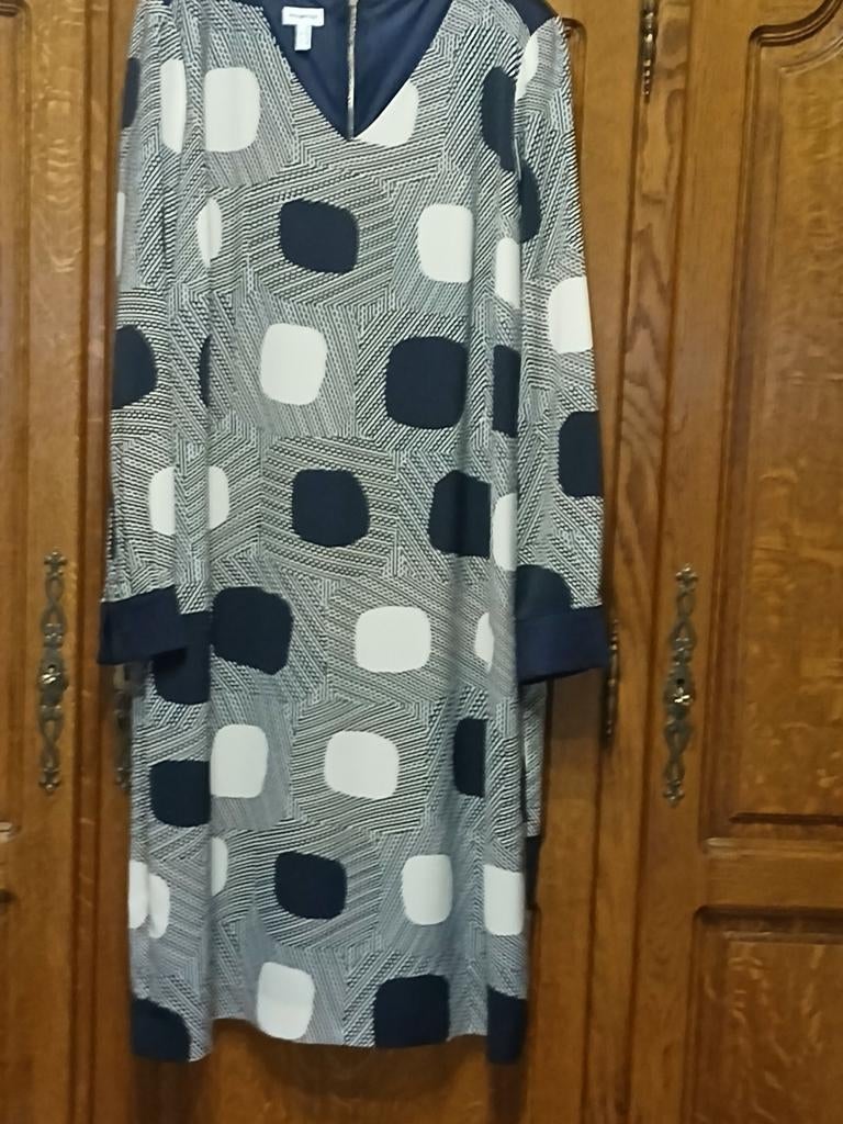 Mayerline kleed maat 46, Vêtements | Femmes, Robes, Mayerline, Enlèvement, Neuf, Taille 46/48 (XL) ou plus grande