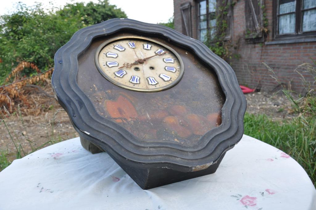 §  horloge œil de bœuf pour pièces ou a restaurer (1), Antiquités & Art, Enlèvement