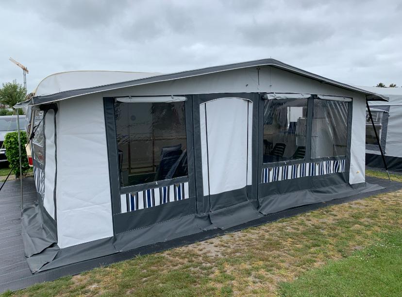 Caravan te huur in Bredene, Enlèvement, Comme neuf