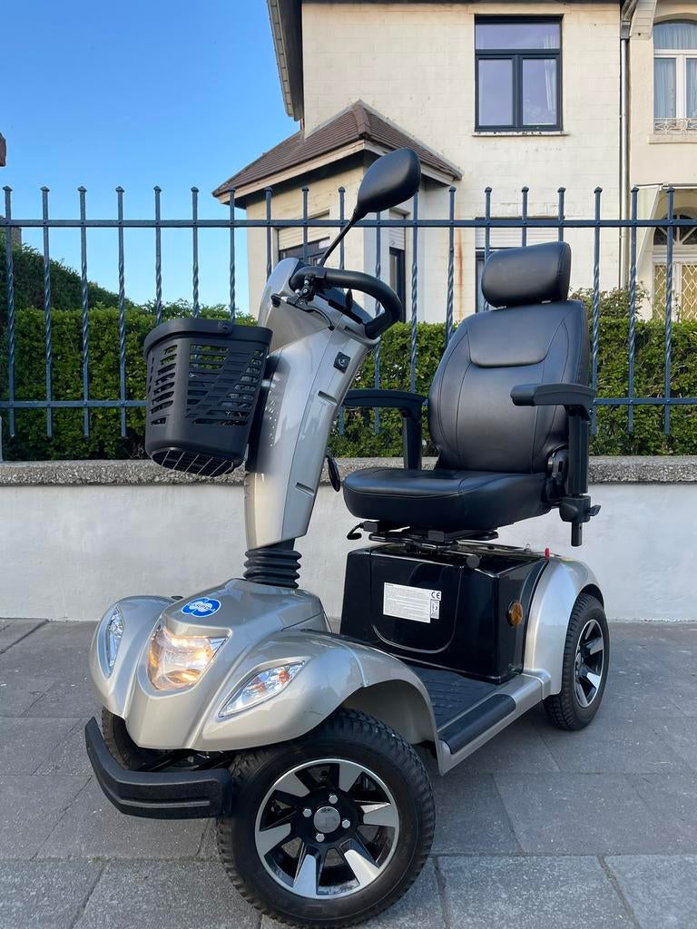 Scootmobiel Vermeiren Carpo 4 elektrische scooter nieuwstaat, Diversen, Ophalen of Verzenden, Inklapbaar, Zo goed als nieuw, Elektrische rolstoel