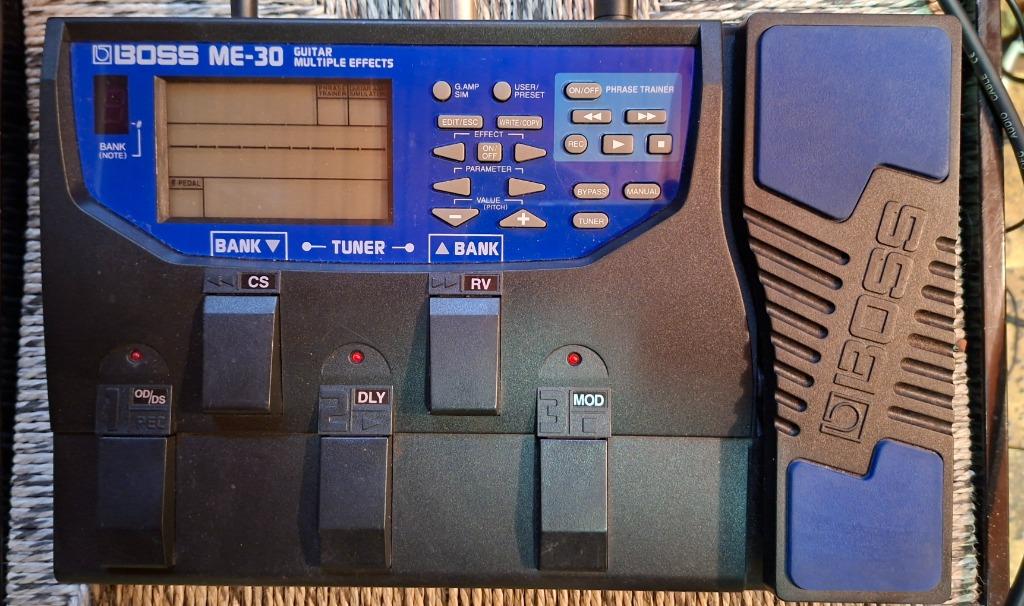 Boss ME-30 Gitaar Multi-Effecten Processor, Ophalen, Zo goed als nieuw, Multi-effect
