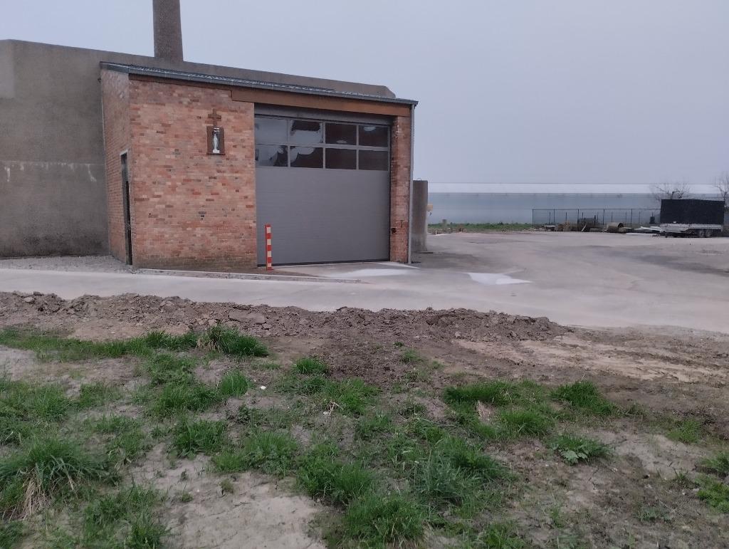 Ardooie, bij Roeselare, Te Huur: Vlot bereikbare magazijnen, Doe-het-zelf en Bouw, Overige Doe-Het-Zelf en Bouw, Ophalen of Verzenden