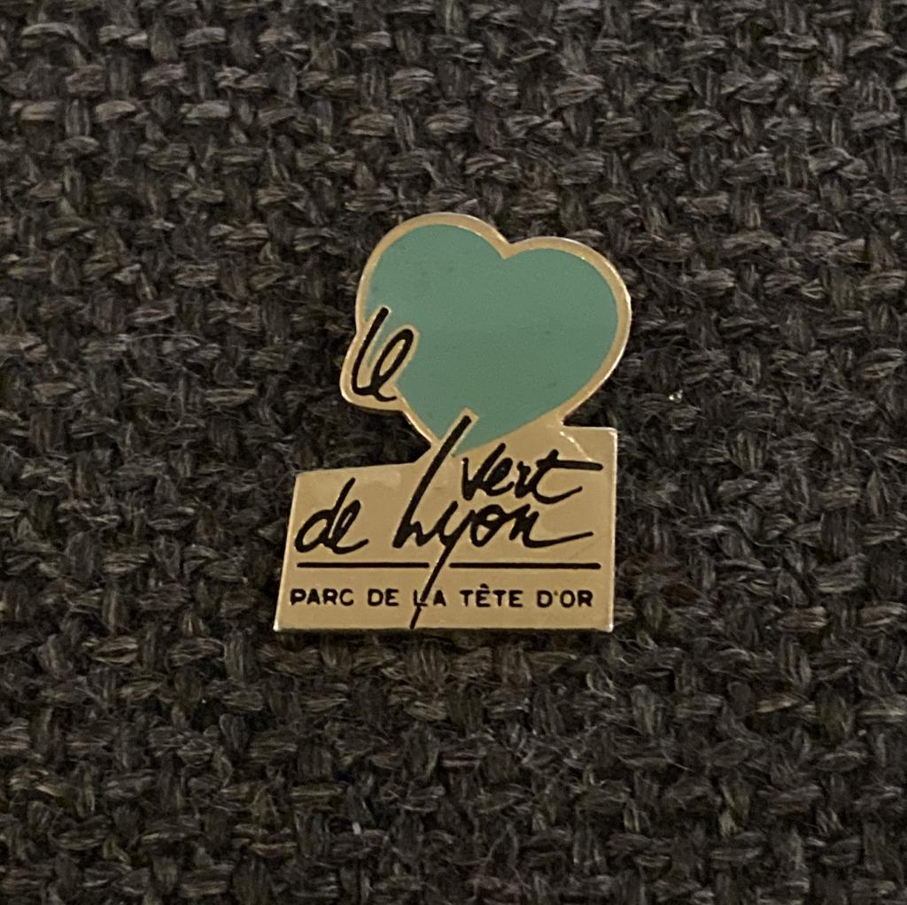 PIN - LE VERT DE LYON - PARC DE LA TETE D'OR - FRANCE, Verzenden, Gebruikt, Stad of Land, Speldje of Pin