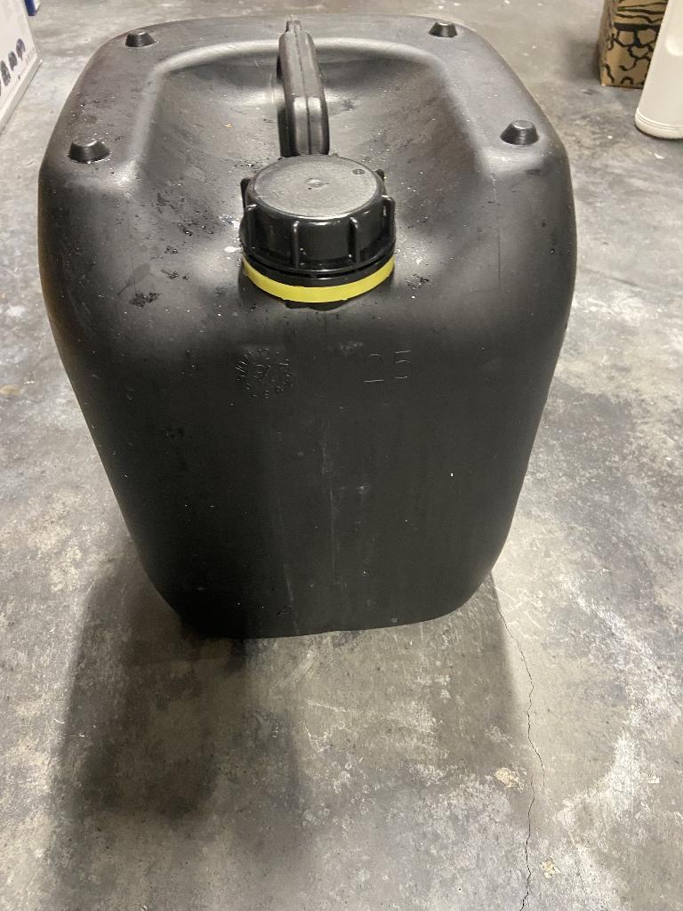 vat 30 liter, Minder dan 75 liter, Ophalen, Zo goed als nieuw, Kunststof