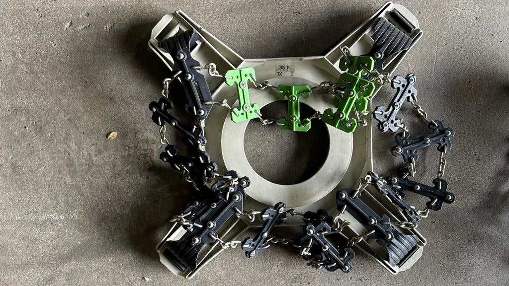 Sneeuwkettingen Spikes Spider Sport – model 81017 –als nieuw, Ophalen, Zo goed als nieuw