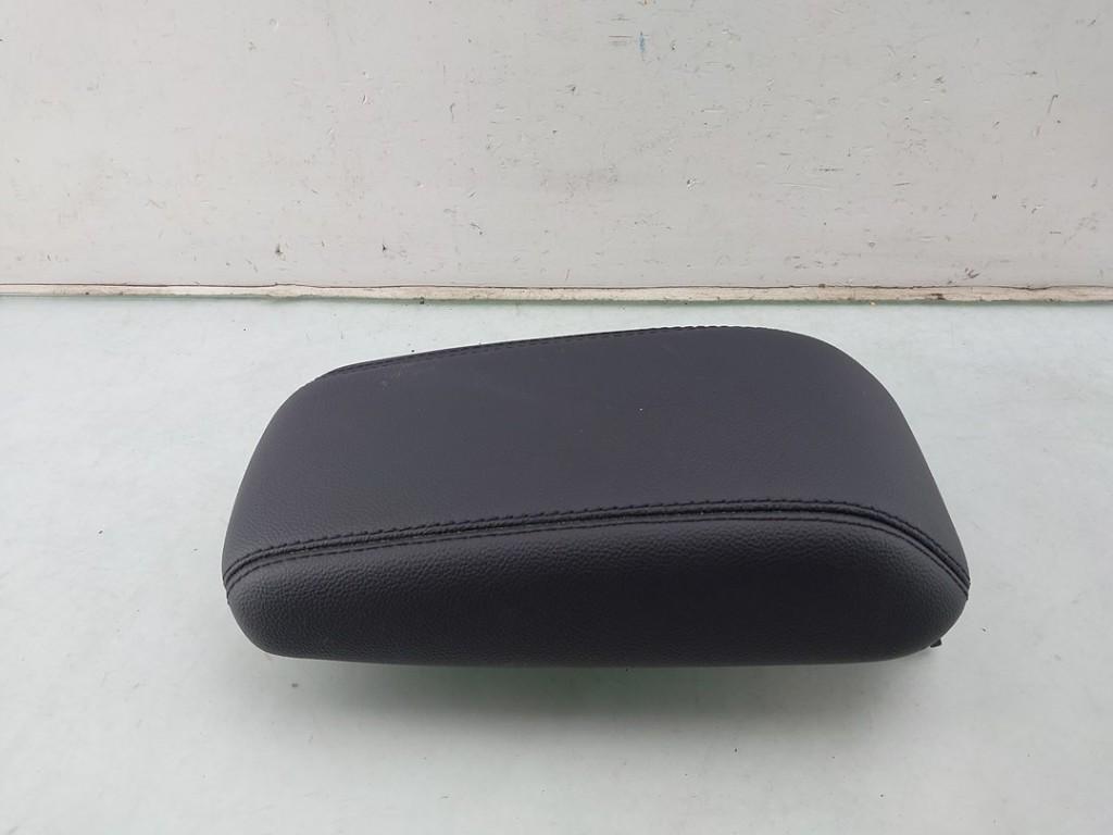 ACCOUDOIR CENTRAL Ford Fiesta 7 (|2224877|), Dhr. J. Ham, Administratie@autoham.nl, Nijkerkerstraat 27a 27a
3821 CD  AMERSFOORT, NL