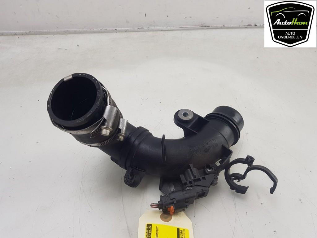 INTERCOOLER PIPE Peugeot 3008 II (M4 / MC / MJ / MR), Utilisé, Peugeot