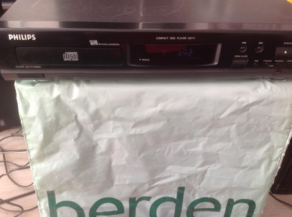Compact Disc Player =Philips CD711, TV, Hi-fi & Vidéo, Lecteurs CD, Comme neuf, Philips, Portable, Enlèvement ou Envoi