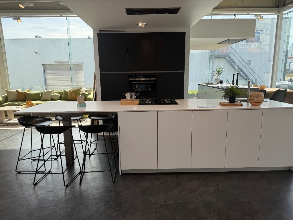 Toonzaalkeuken, Huis en Inrichting, Ophalen, Nieuw