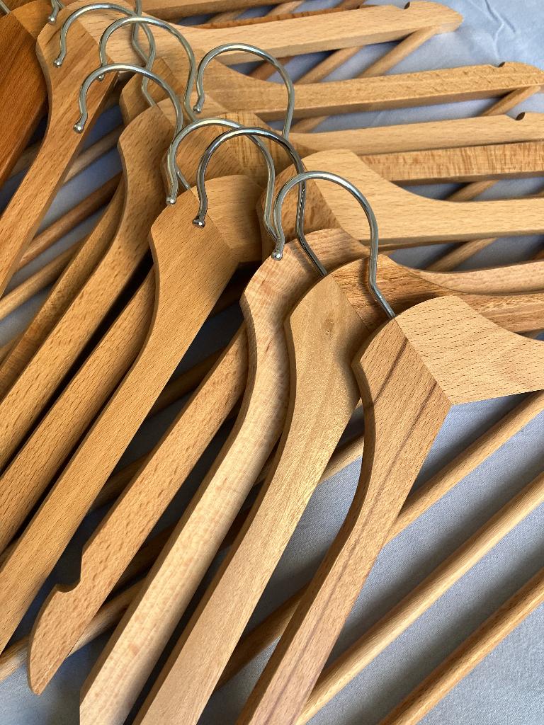 Cintres en bois x15, Kleding | Dames, Kledinghangers, Ophalen, Zo goed als nieuw, Hout, Volwassenen