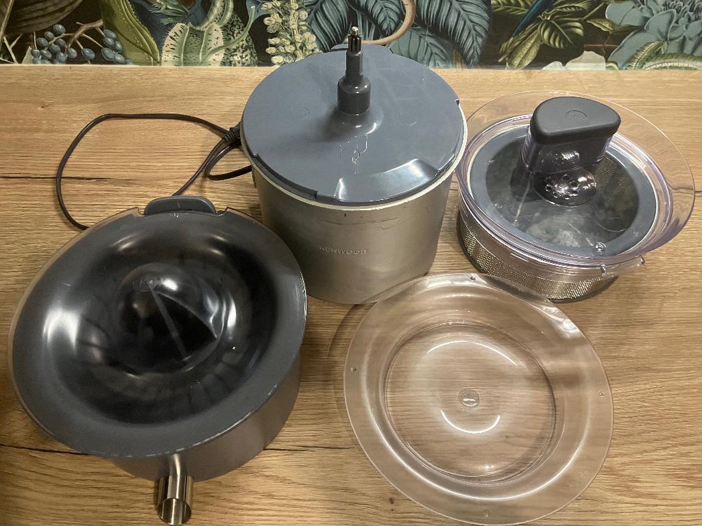Sapcentrifuge Kenwood, Electroménager, Extracteurs de jus, Enlèvement, Utilisé, Électrique, Presse-agrumes