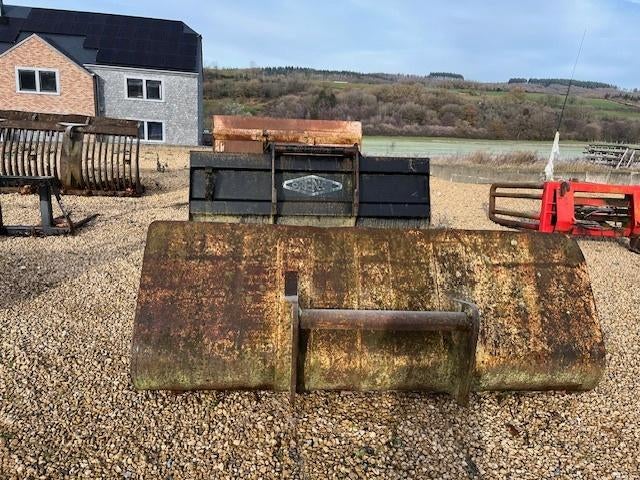 Bac godet chargeuse articulée - chargeur télescopique, Enlèvement