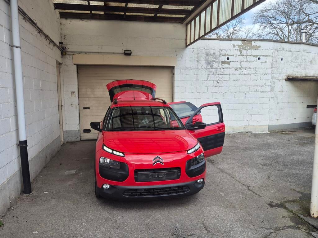 Citroën c4 cactus 1.2benzine, Autos, Citroën, Rouge, Achat, Noir, Particulier