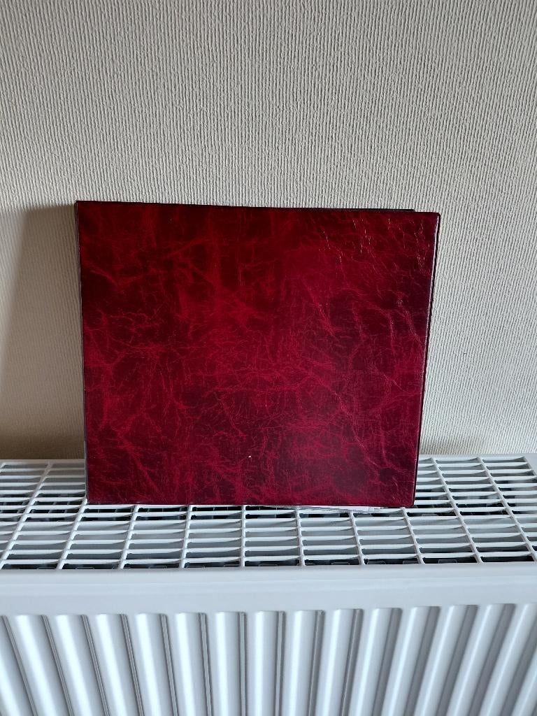 Lukos/Vinya album rood, 30X26, Ophalen of Verzenden
