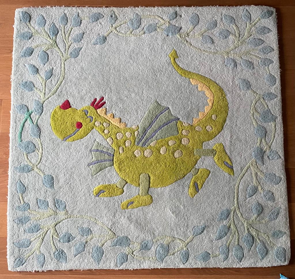 Tapijt kinderkamer Haba draak 140x140, Ophalen, Gebruikt, Overige typen