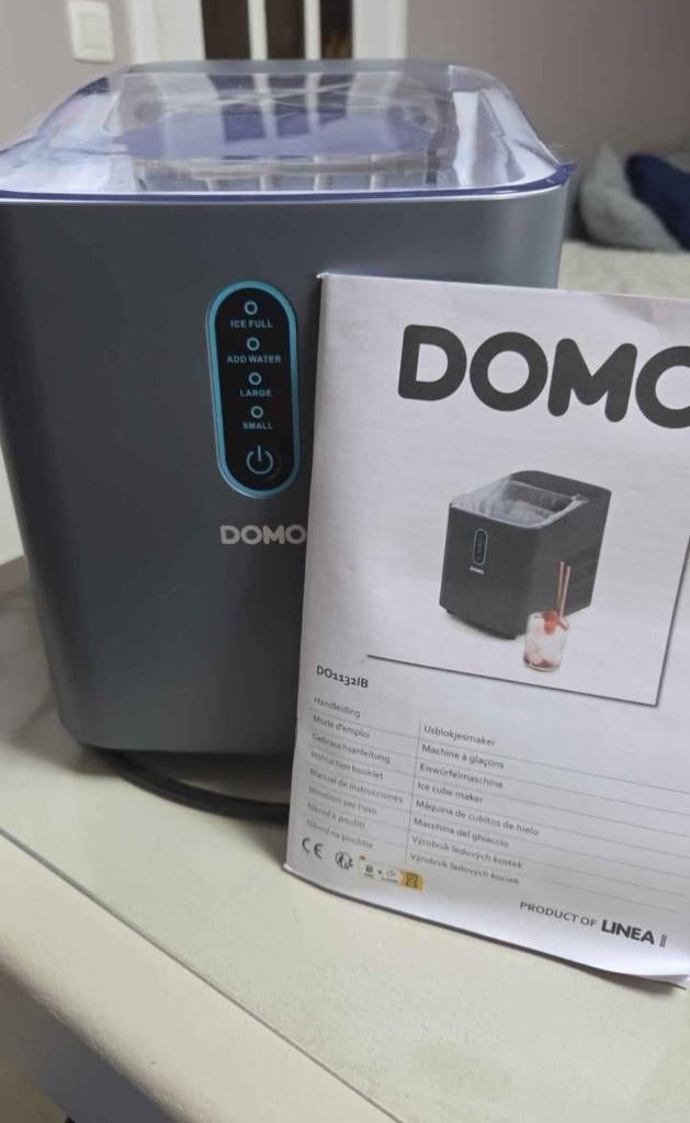 Nieuwe ijsmachine, Ophalen, Nieuw