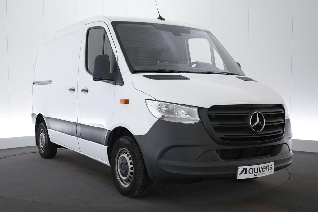 (2CSZ323) MERCEDES-BENZ SPRINTER, Voorwielaandrijving, 4 deurs, Stof, Euro 6