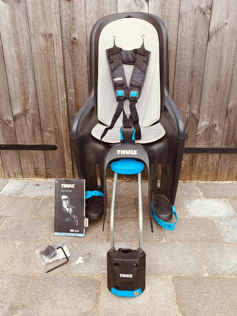 Thule ride along kinderstoel fiets, Ophalen, Achterzitje, Voetsteuntjes, Zo goed als nieuw