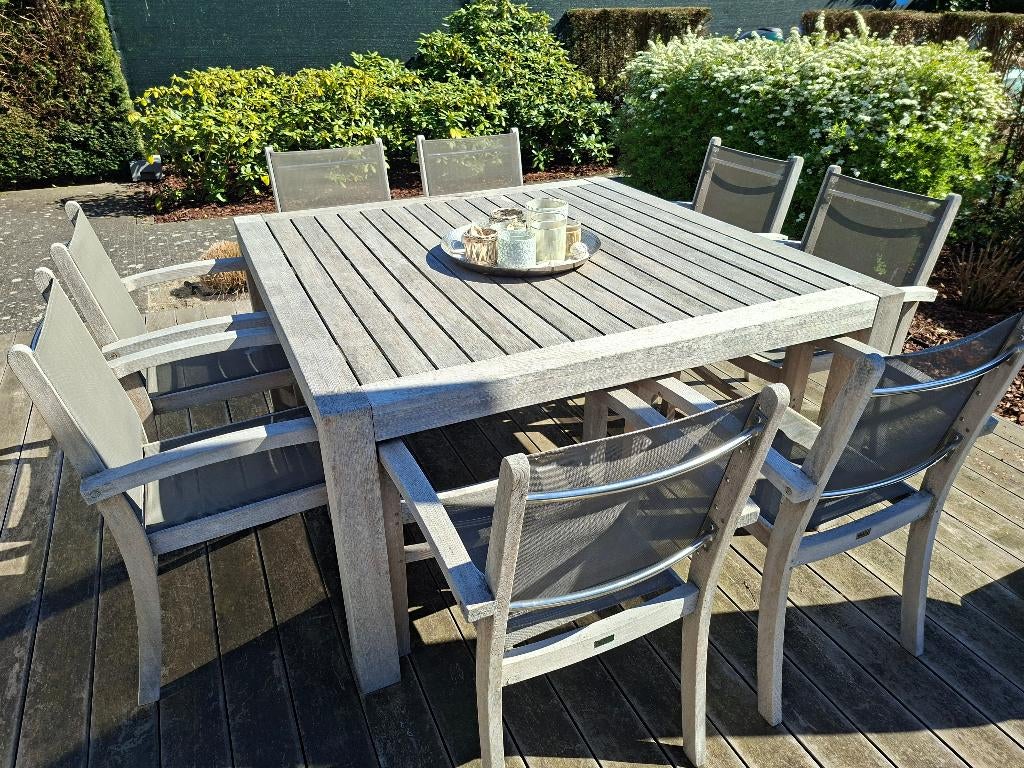 Tuintafel teak 150cm op 150cm met 8 stoelen, Ophalen, Gebruikt, Teakhout, 8 zitplaatsen