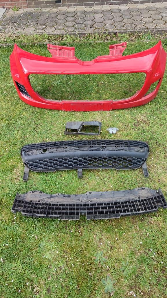 Pare-chocs avant Peugeot 107, 2011, Citroen C1, Autos : Pièces & Accessoires, Enlèvement, Avant, Peugeot, Pare-chocs