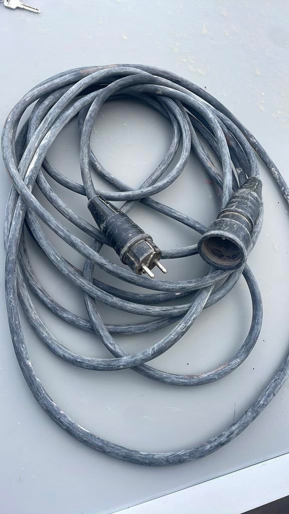 Allonge Pro 12m 3G 2,5 Titanex, Bricolage & Construction, Enlèvement, Comme neuf