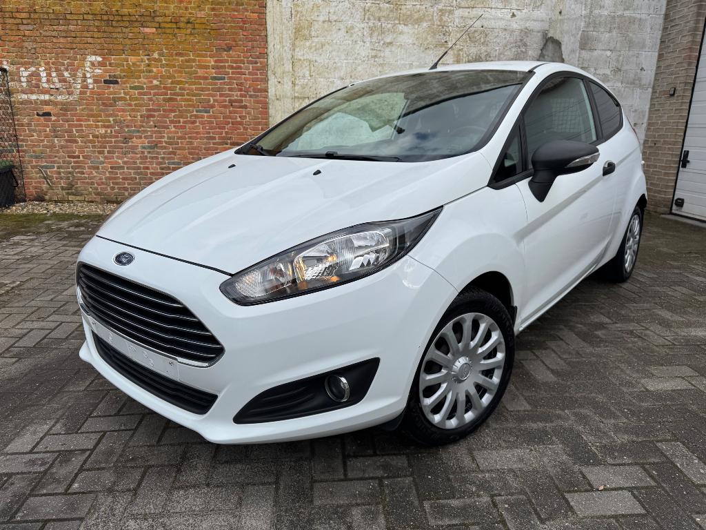 Ford Fiesta Lichte Vracht, Auto's, Voorwielaandrijving, Euro 5, Stof, Wit