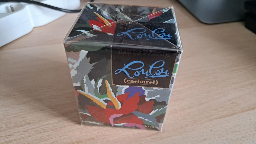 Cacharel Loulou origineel parfum nieuw nieuw, Ophalen of Verzenden, Nieuw