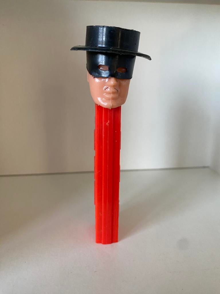 Pez old no party zorro DBP 818.829, Collections, Jouets miniatures, Comme neuf, Enlèvement ou Envoi