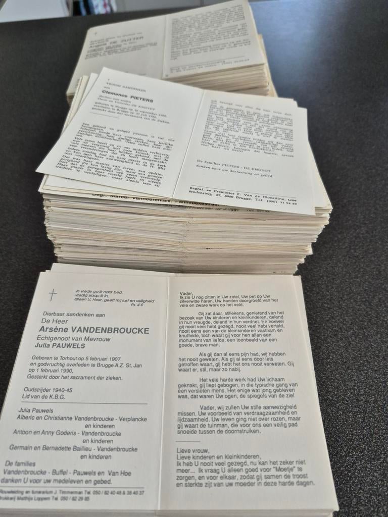 Bidprentjes  Brugge, Verzamelen, Bidprentjes en Rouwkaarten, Ophalen of Verzenden