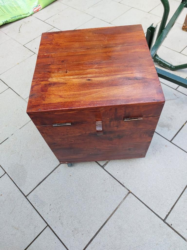 Eiken barkist, Ophalen