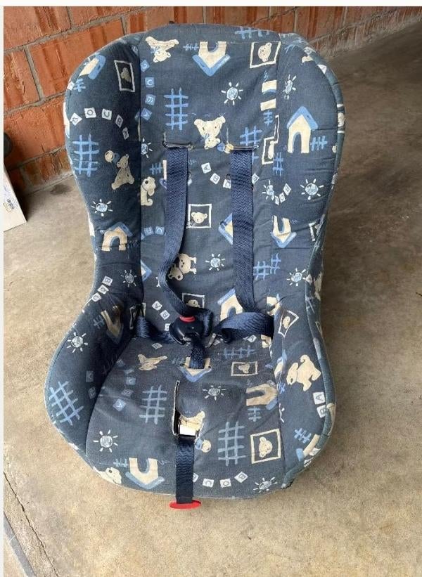 autostoeltje gratis, Kinderen en Baby's, Autostoeltjes, 9 t/m 18 kg, Ophalen, Overige merken, Gebruikt