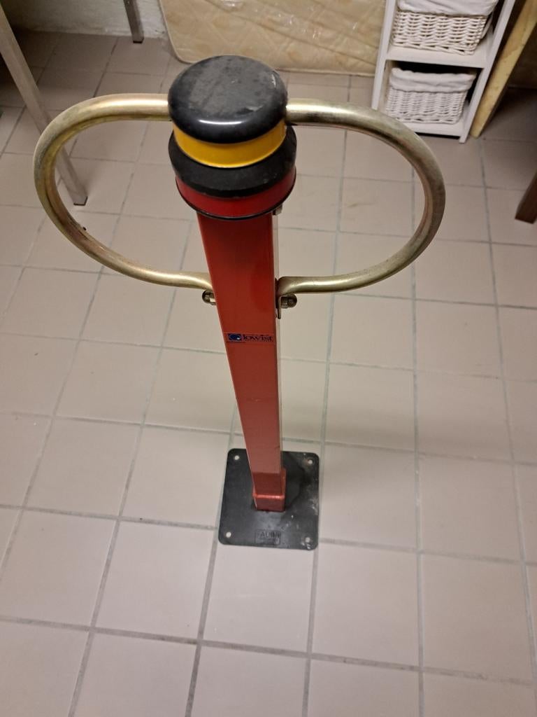 Parkeerbeugel, Ophalen