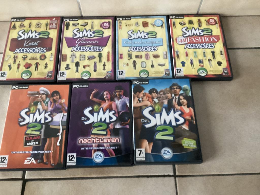 De Sims 2 en 3 en 4 voor pc, Consoles de jeu & Jeux vidéo, Jeux | PC, Enlèvement, Utilisé, Simulation, À partir de 12 ans