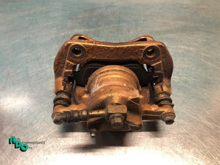 Etrier de frein (pince) avant droit d'un Opel Corsa (Corsa C, -, Opel, 3 mois de garantie, Utilisé