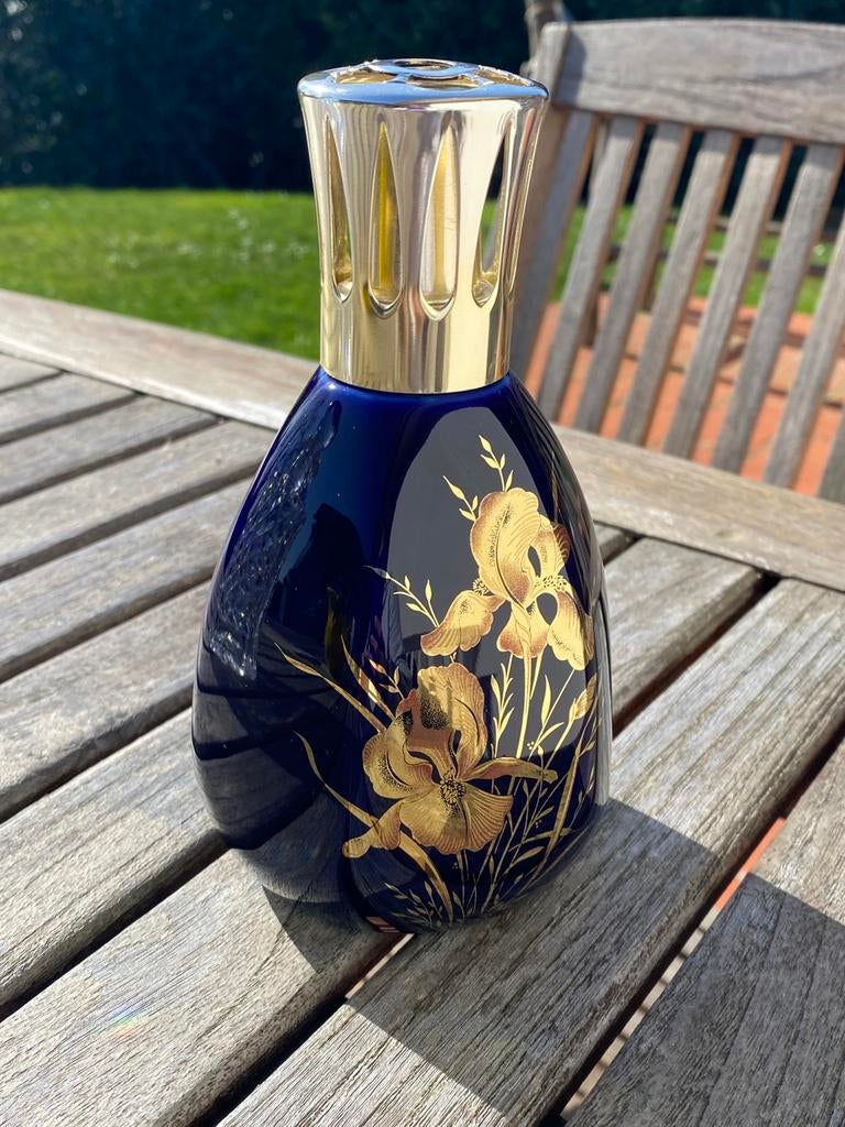 Lampe Berger en porcelaine de Limoges, bleu cobalt & dorures, Ophalen