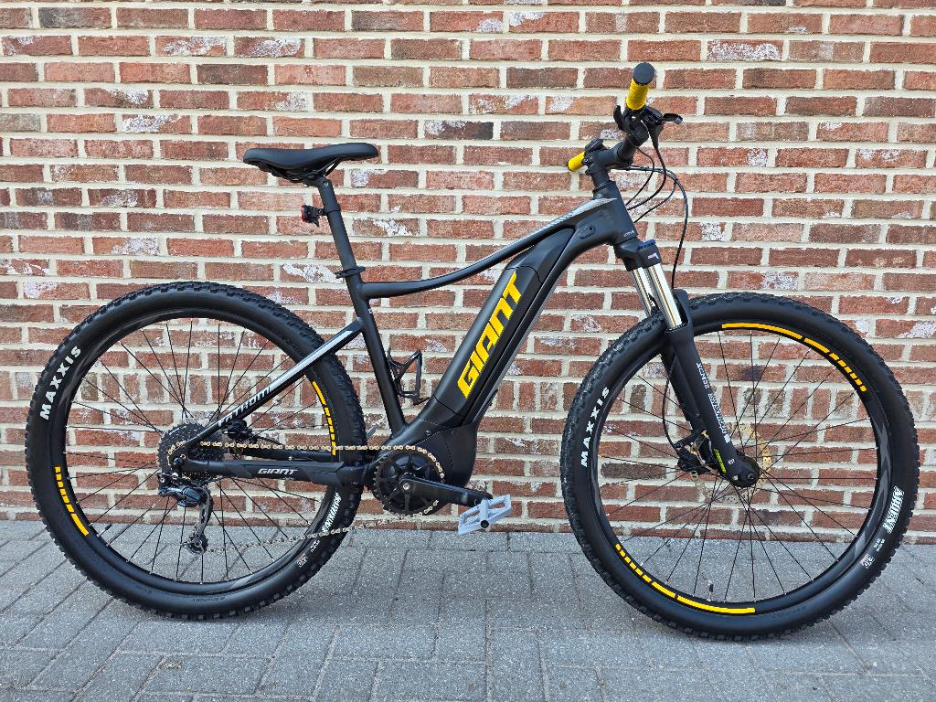 Giant Phatom E+ e mtb, Fietsen en Brommers, Ophalen, Zo goed als nieuw, Giant