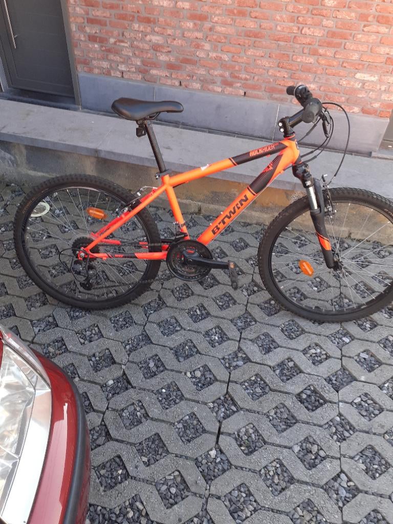 Vélo endant, Enlèvement, Comme neuf, 16 à 20 pouces, B-Twin